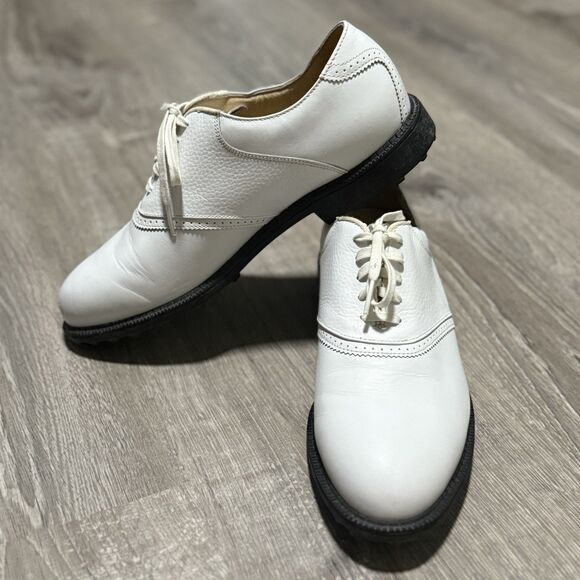 Nike Golf Bella Last Women’s White Leather Air Spike Shoes Size 10 (EU 42) - Picture 1 of 7